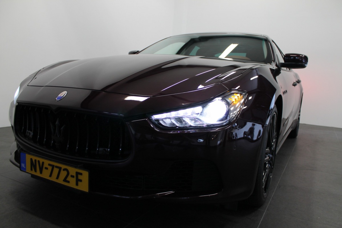 Maserati Ghibli 3.0 D V6 XENON, NAVI, PDC, LEDER, ACTIVE SOUND, 275 PK!